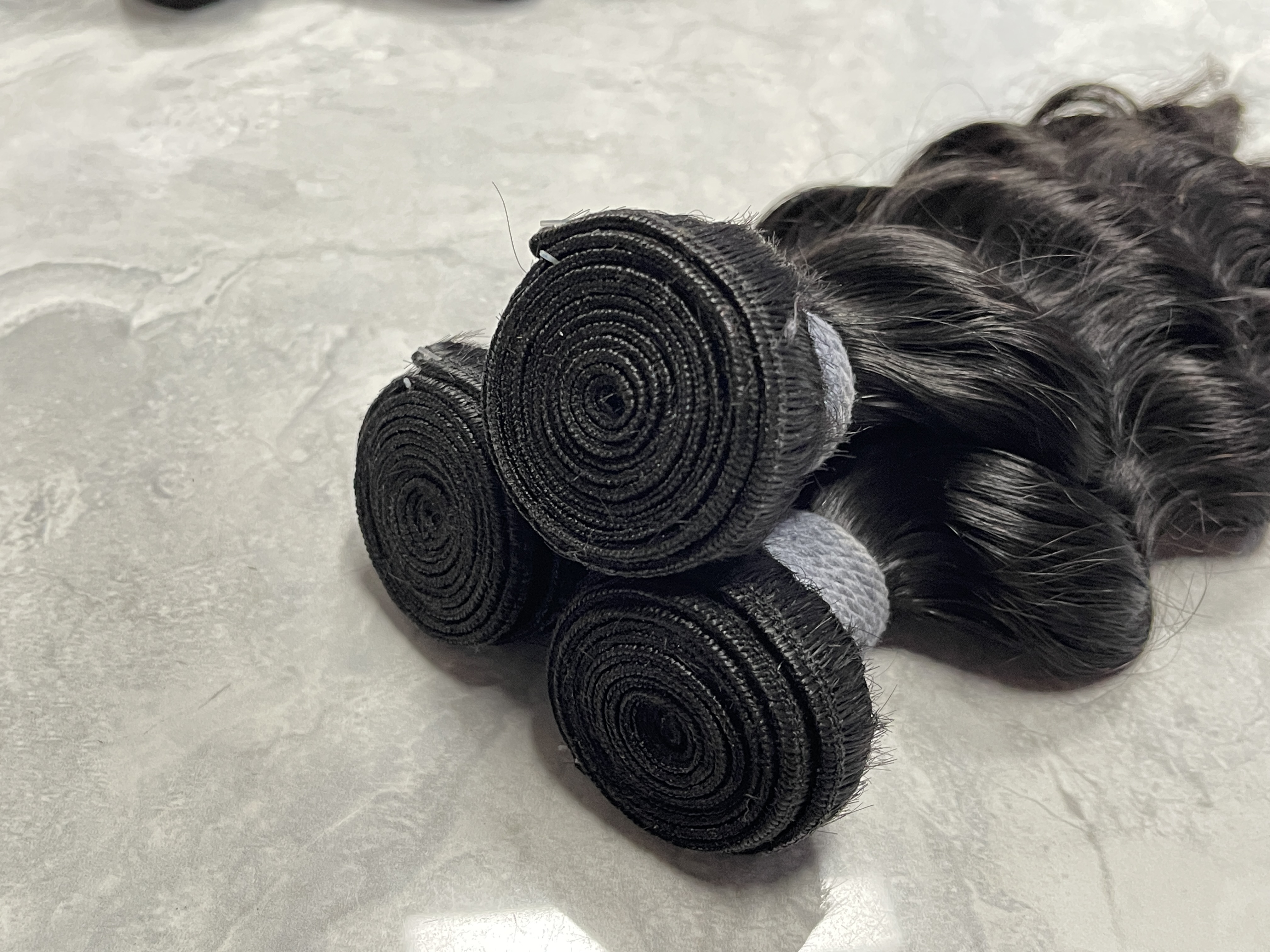 Unprocessed Peruvian Sew In Loose Deep Wave Human Hair Bundles Natural Black Color